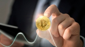 Bitcoin rośnie, a shortujący tracą miliony dolarów – dzieje się na rynku krypto!