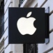 Apple przekracza prognozy i ogłasza rekordowy skup akcji